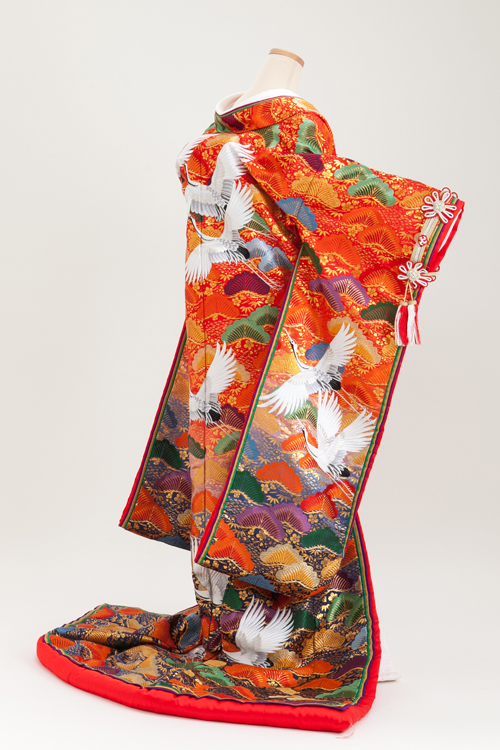 激安！花嫁衣装多数出品　正絹「珍しい逸品　伊達重ね　色打掛」 花嫁 正絹 色打掛レンタル 010010 朱赤・松・鶴 重ね仕立て 織