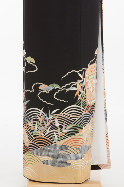 留袖　正絹　海　貝殻　落款あり 正絹 留袖 レンタル 5紋 120021 山本寛斎 孔雀ぼかし柄【小柄な