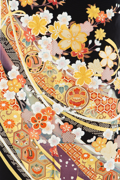 梅乃【123】正絹　黒留袖　フルセット　屏風絵　四季花　花器　金　作家 正絹 留袖 レンタル 5紋 120090 桜に熨斗 紫ぼかし