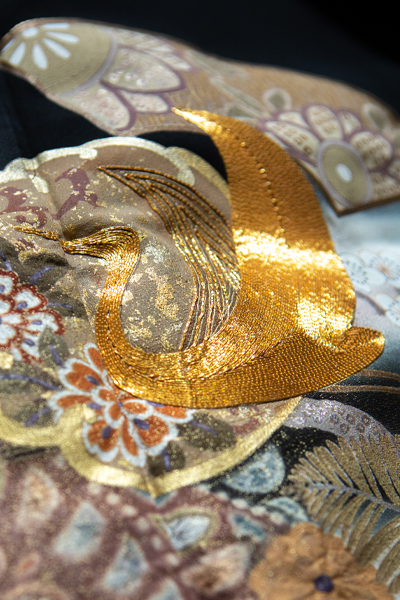 正絹 留袖 レンタル 五つ紋 128024 茶系・金の刺繍の鶴・辻ヶ花