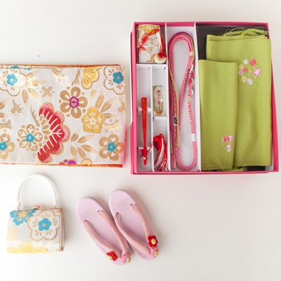 七五三 着物 レンタル 7歳 四つ身セット 320168 KAGURA 白 ピンク